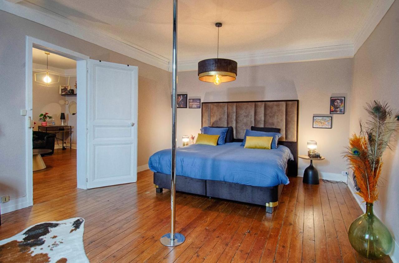 Sweet Nina Jazz Appartement Pour 5 Voyageurs, Situe A La Place De La Republique, Avec Parking Et Lit Queen Size Льо Ман Екстериор снимка