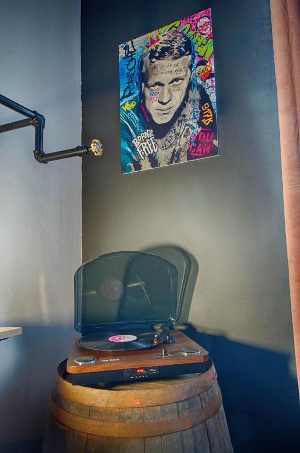 Sweet Nina Jazz Appartement Pour 5 Voyageurs, Situe A La Place De La Republique, Avec Parking Et Lit Queen Size Льо Ман Екстериор снимка